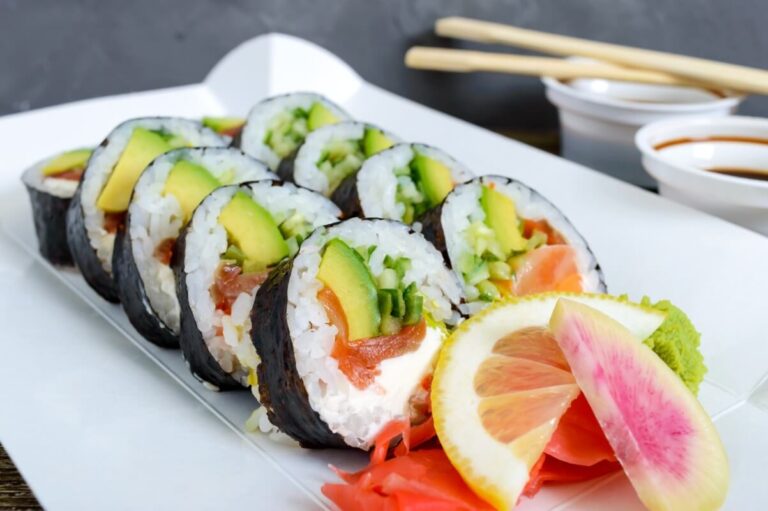17 日式壽司卷 Japanese Sushi Roll