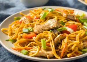 182 雞肉炒麵 Yakisoba Chicken Stir Fry