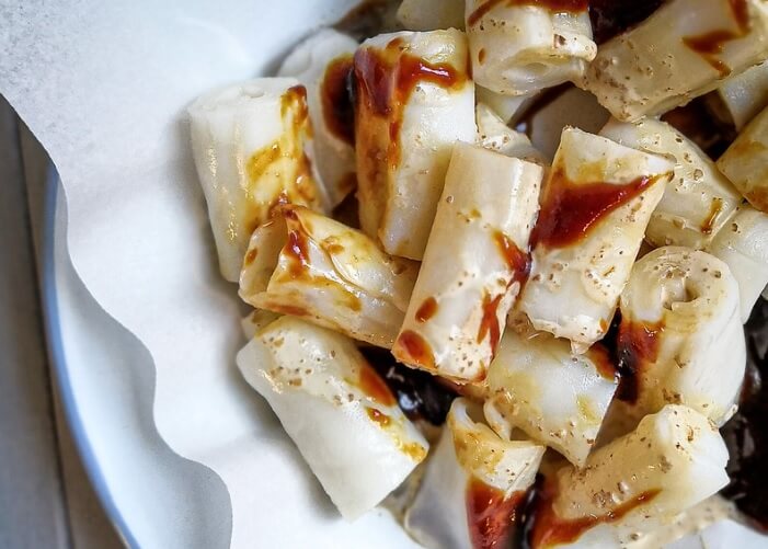52 豬腸粉 Steamed Rice Noodle Rolls