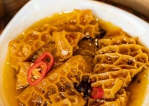 130 紅燒金錢肚 Braised Beef Honeycomb Tripe